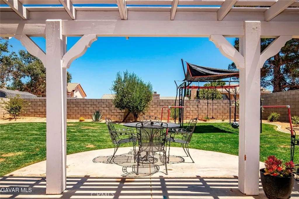 main property photo 26