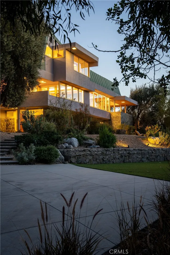main property photo 61