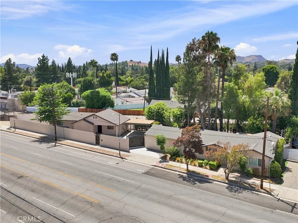main property photo 61