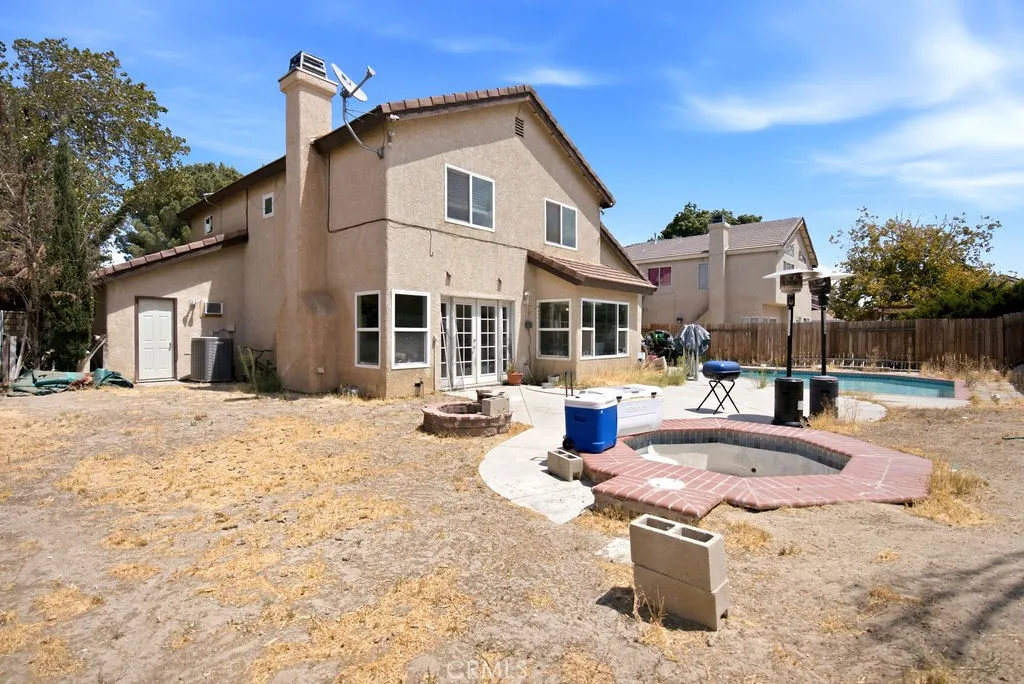 main property photo 22