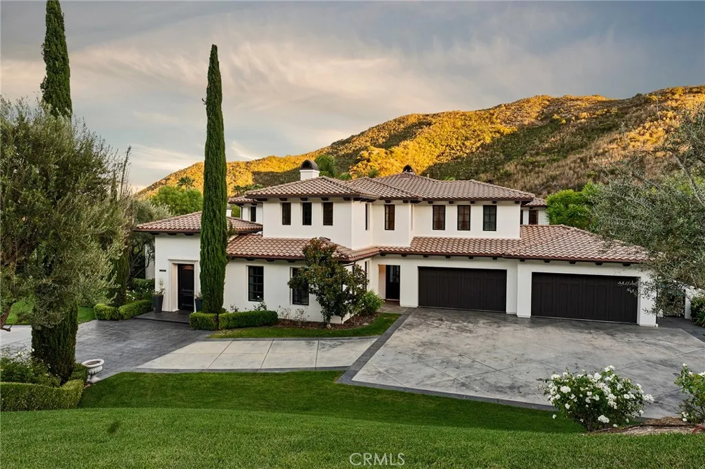 main property photo 0