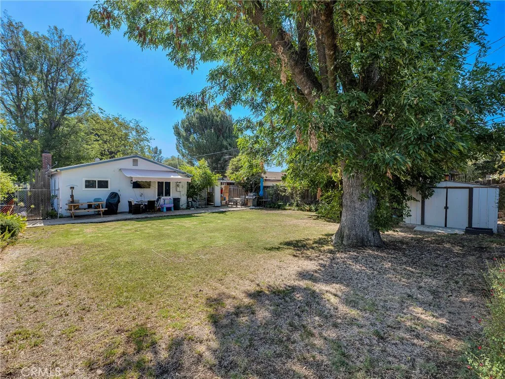 main property photo 19