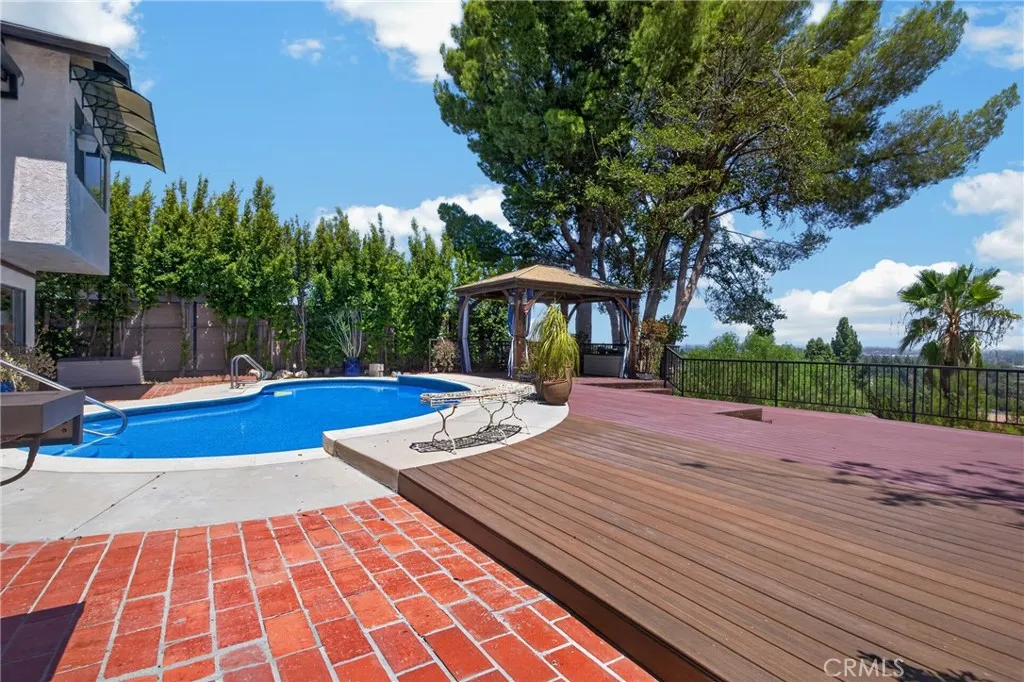 main property photo 49