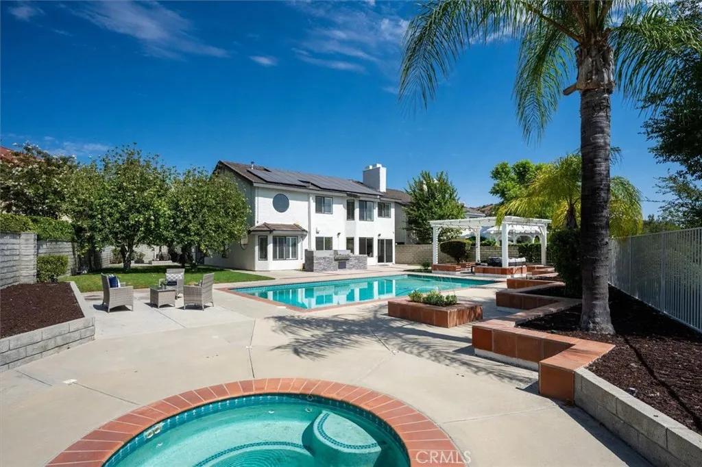 main property photo 0