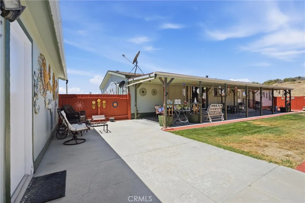 main property photo 25
