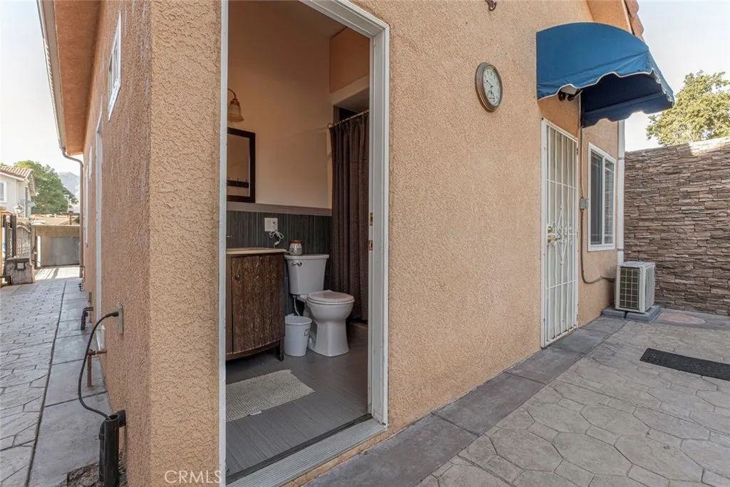 main property photo 36