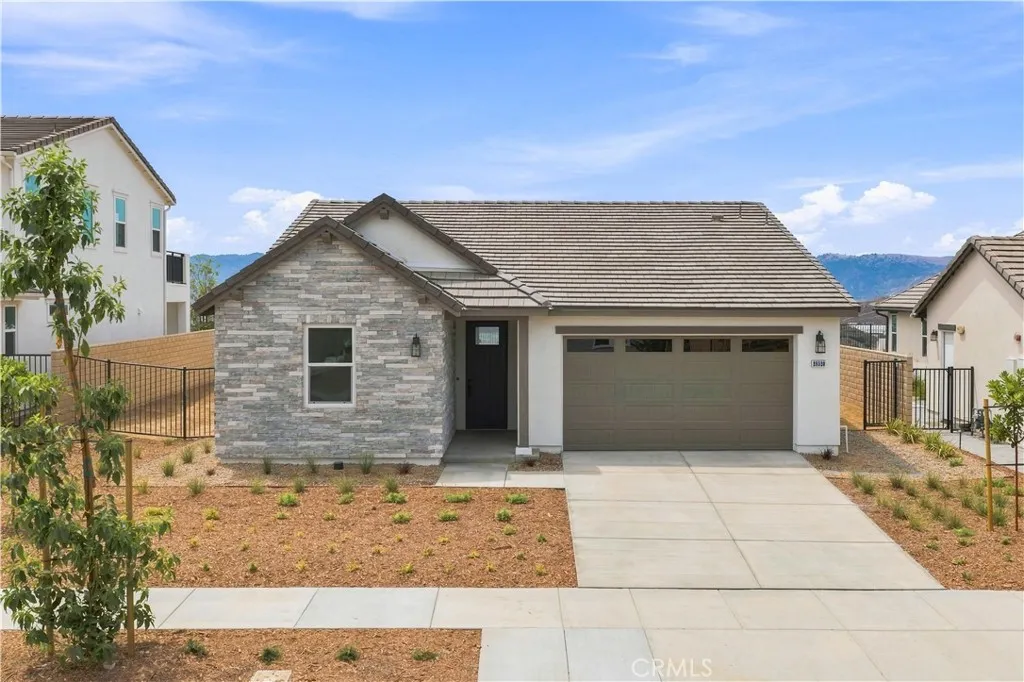 main property photo 0