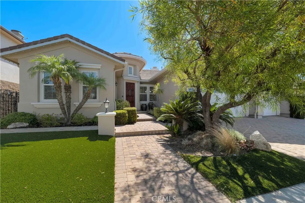 main property photo 0