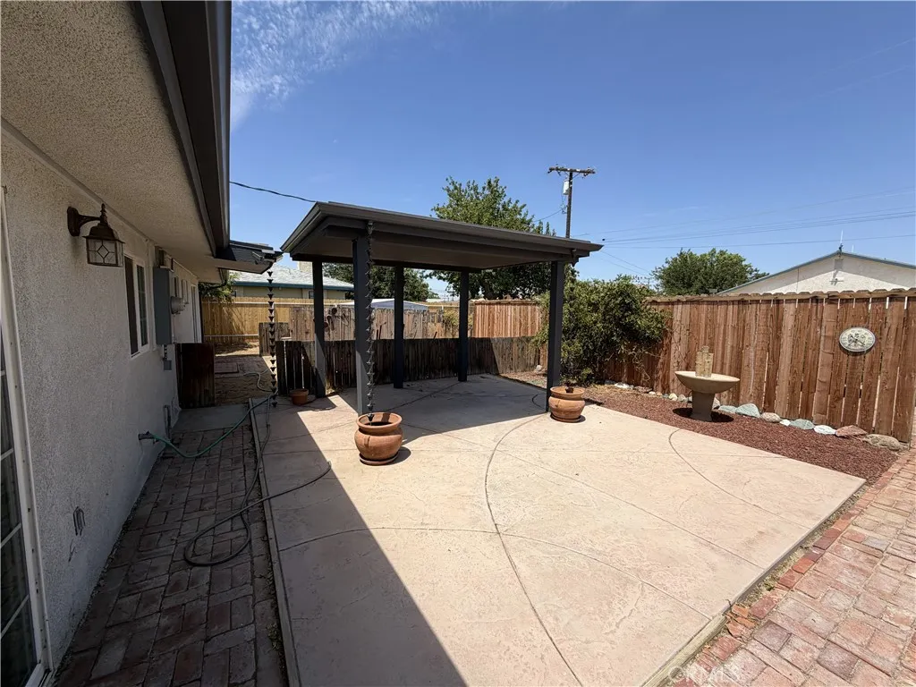 main property photo 22