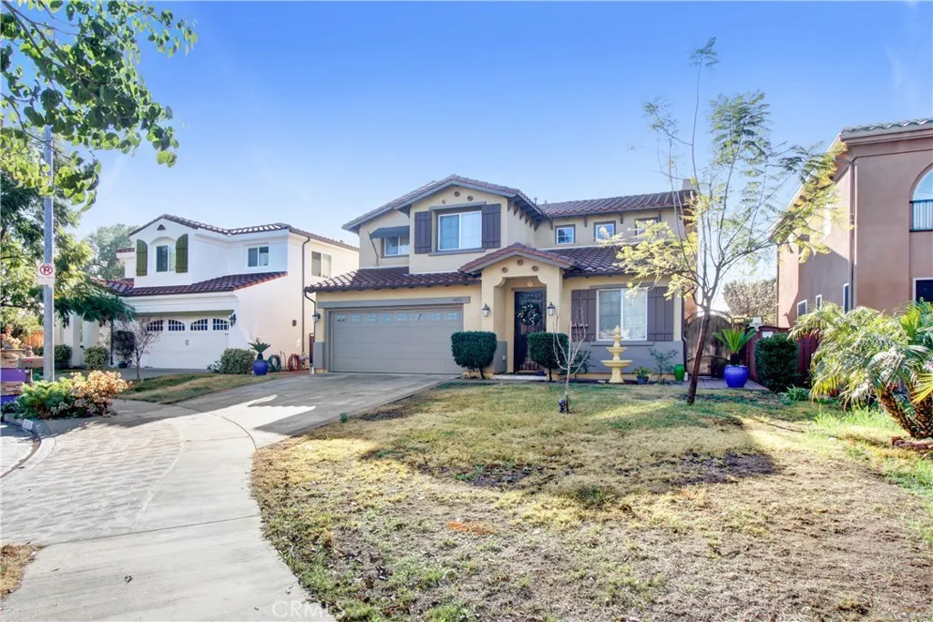 main property photo 0