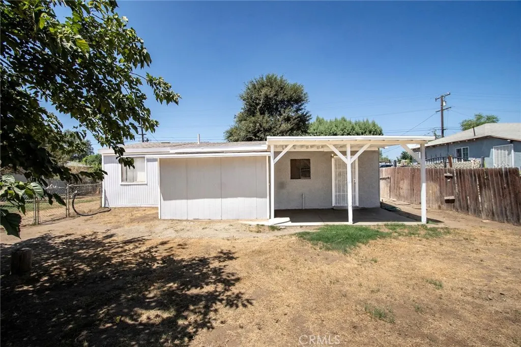 main property photo 14