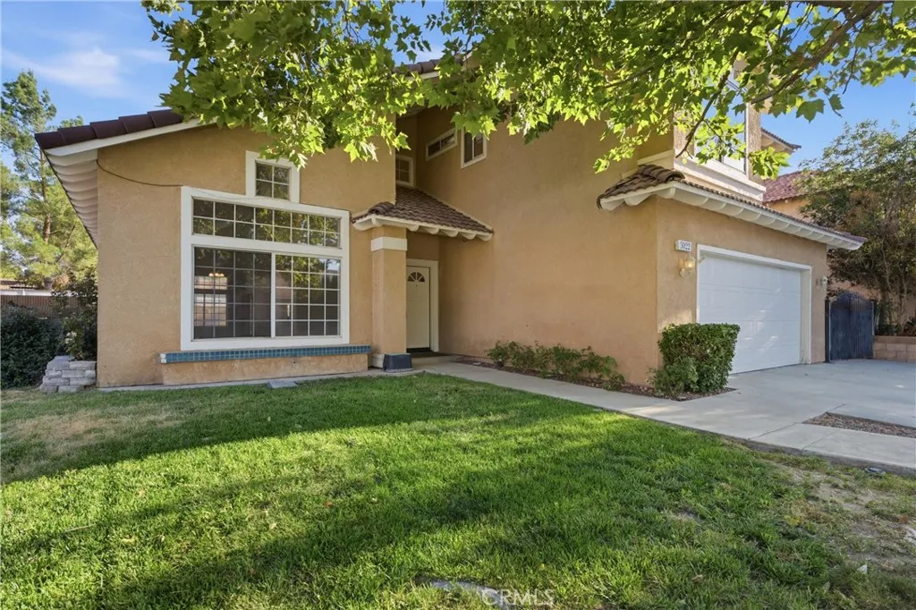main property photo 0