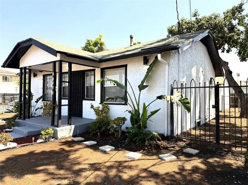 main property photo 0
