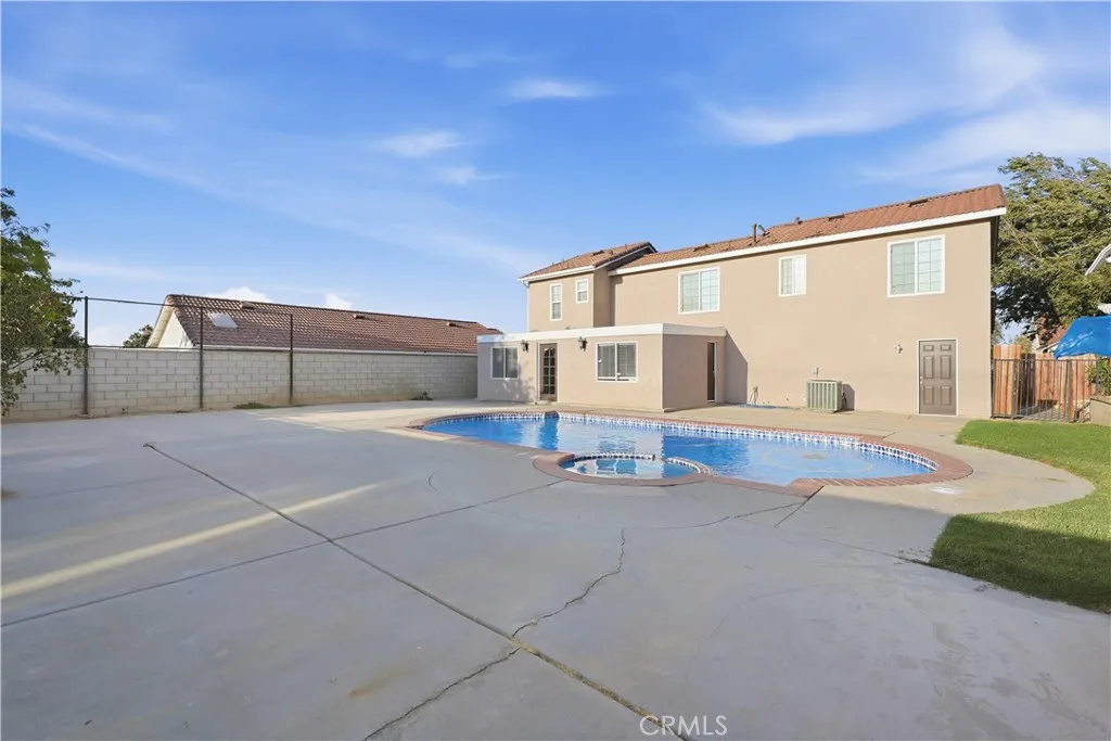 main property photo 26