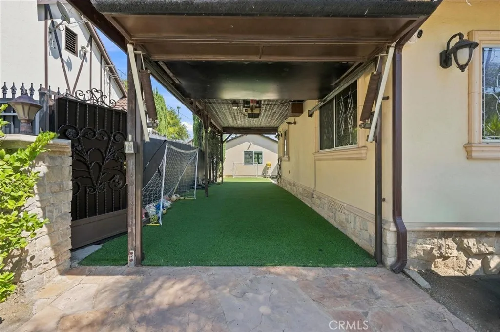 main property photo 53