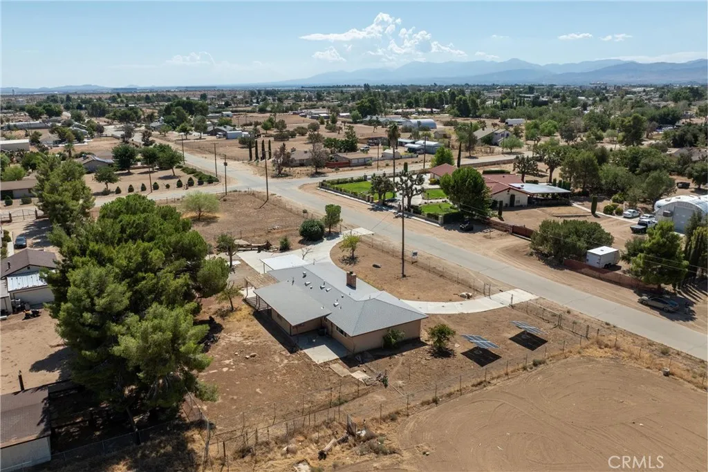 main property photo 16