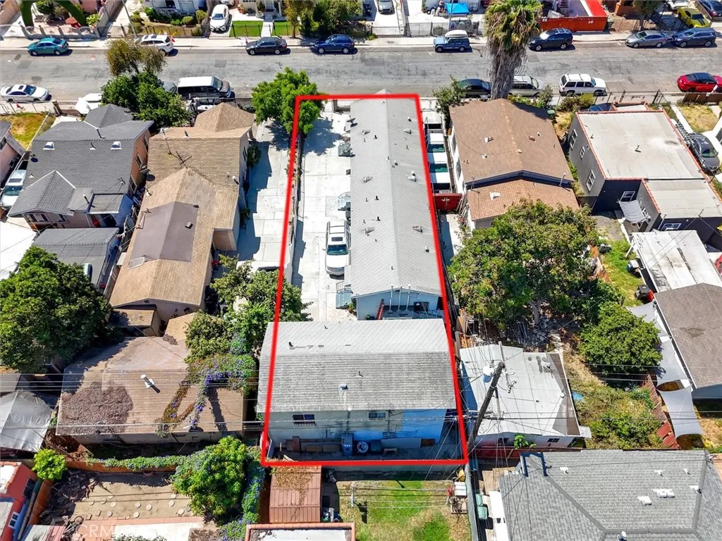 main property photo 18