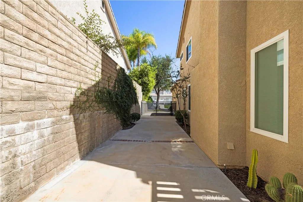 main property photo 68