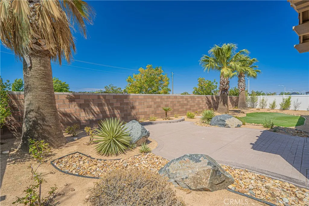 main property photo 26