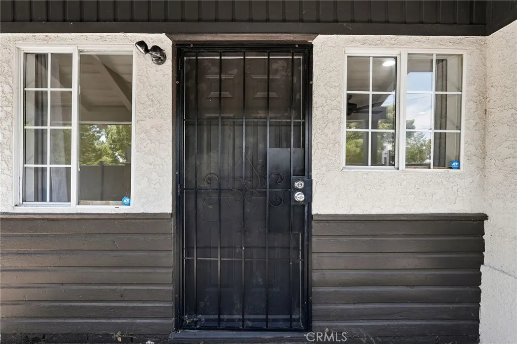 main property photo 10