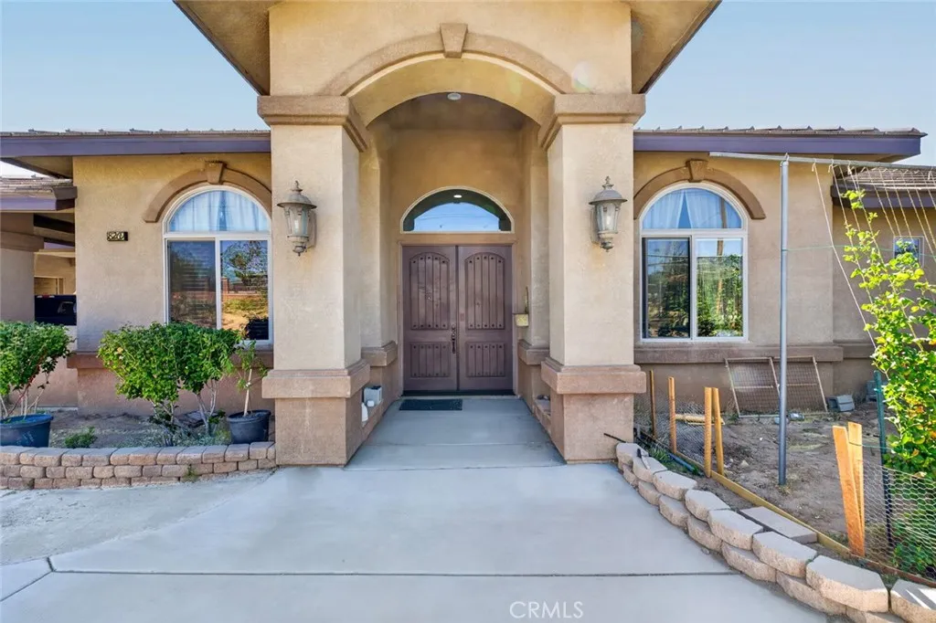 main property photo 17