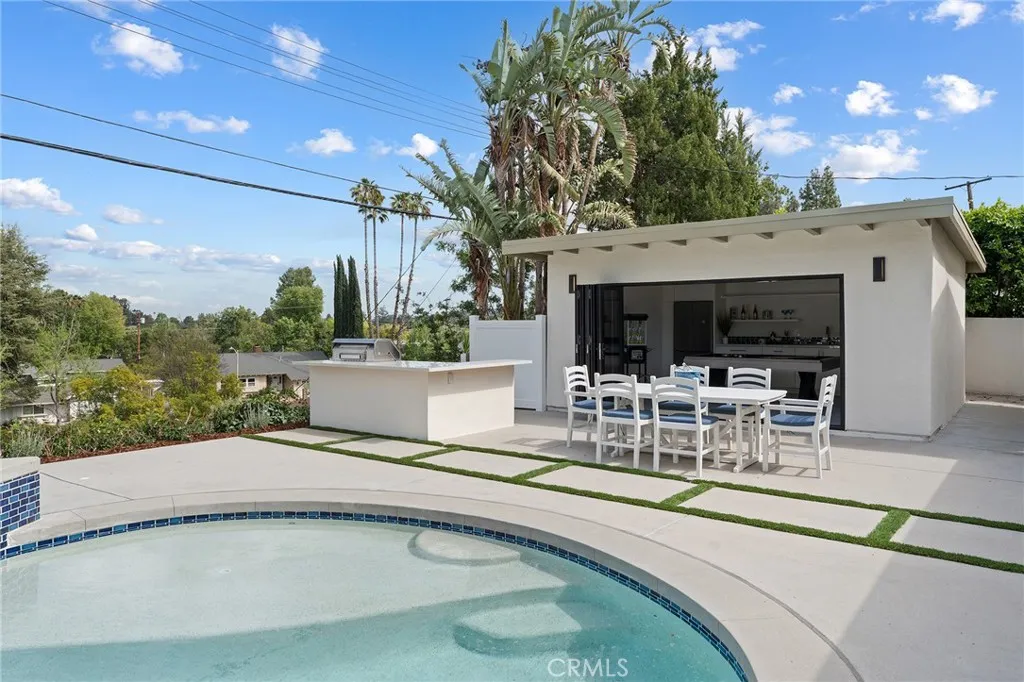 main property photo 57