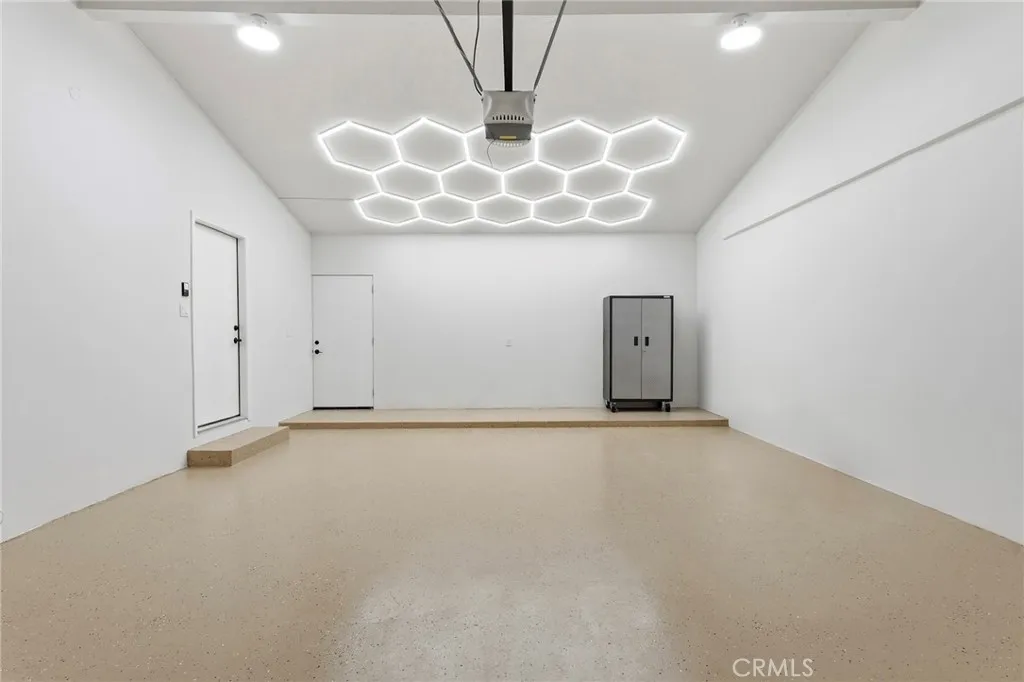 main property photo 68