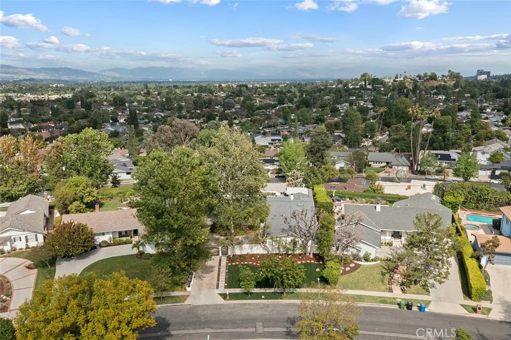 main property photo 70