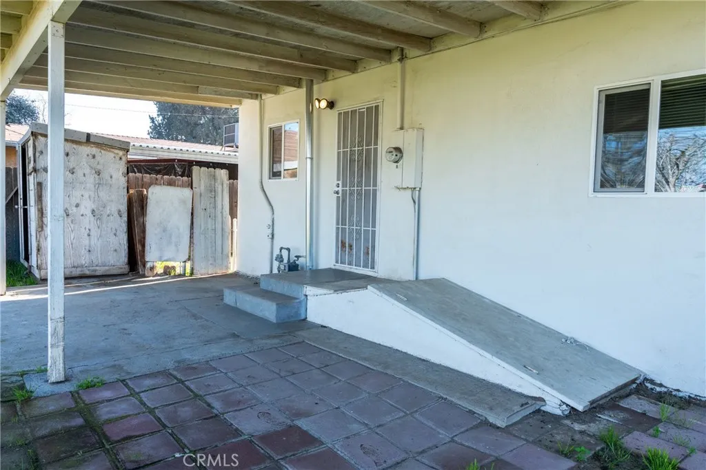 main property photo 16