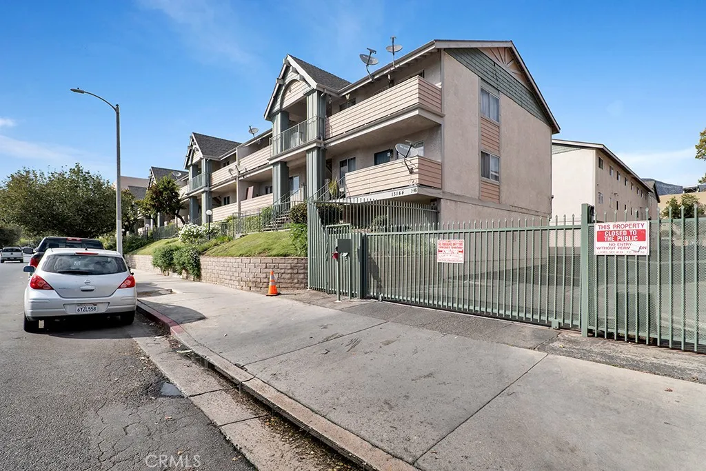 main property photo 20
