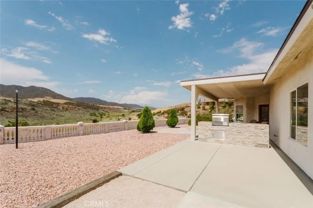 main property photo 50