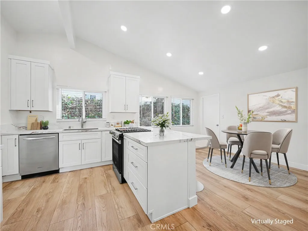 property viewer photo 22