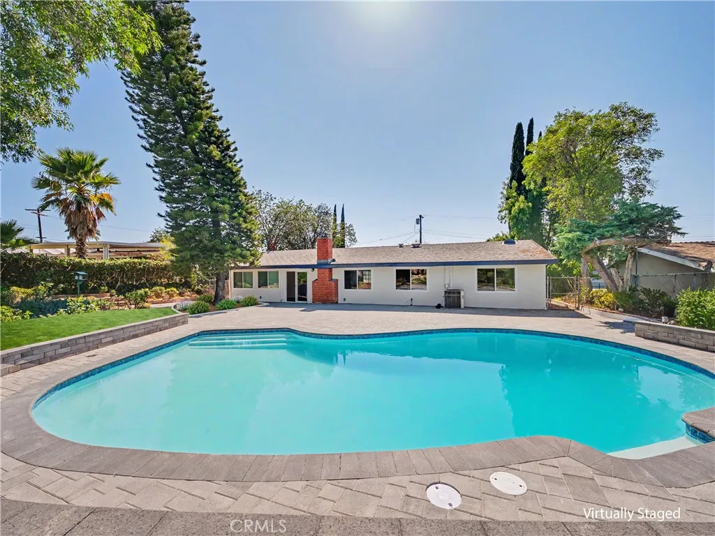 property viewer photo 54