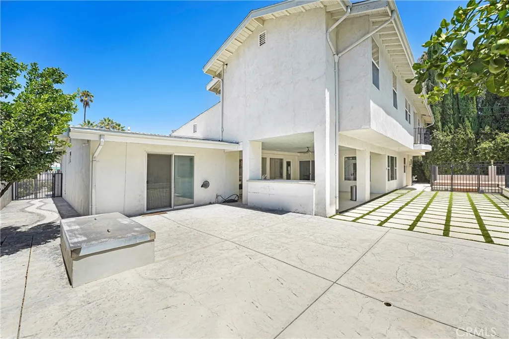 main property photo 64
