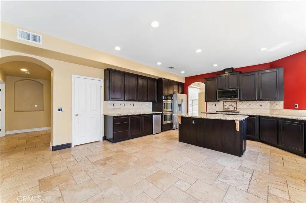 property viewer photo 10