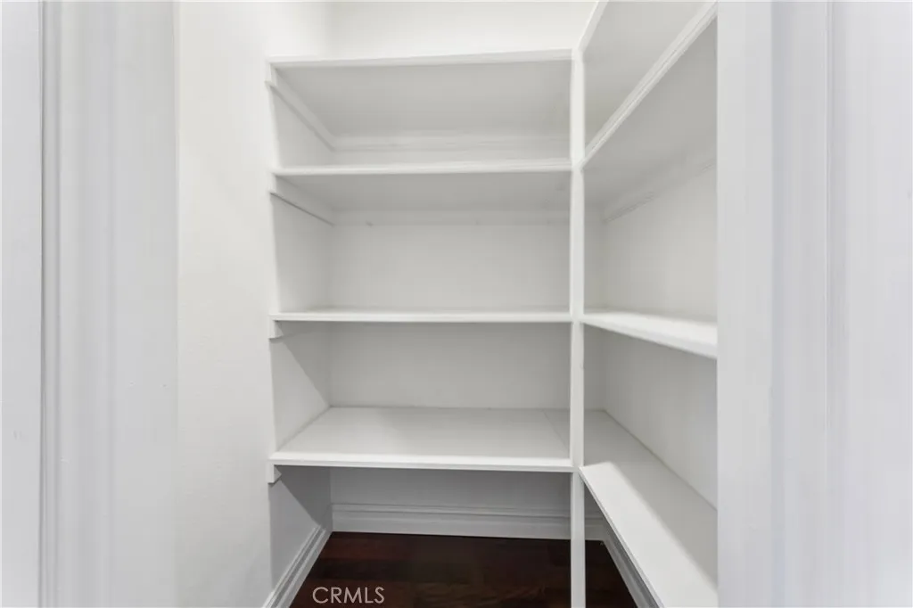 property viewer photo 12