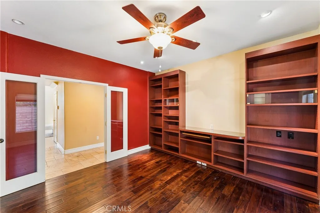 property viewer photo 13