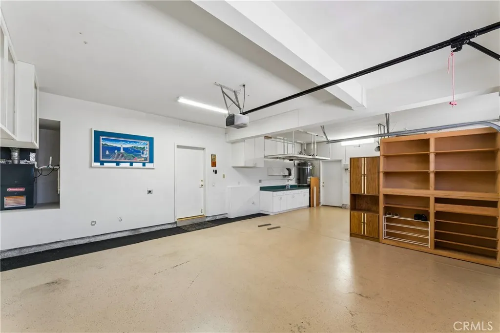 property viewer photo 18