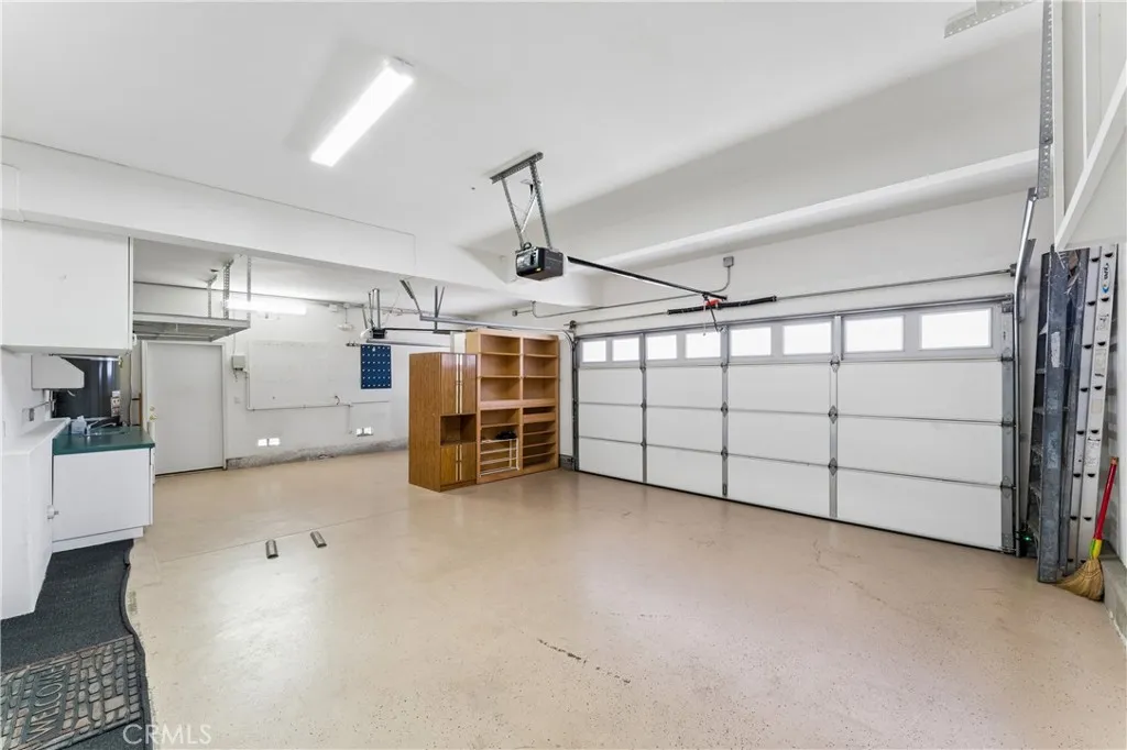property viewer photo 19