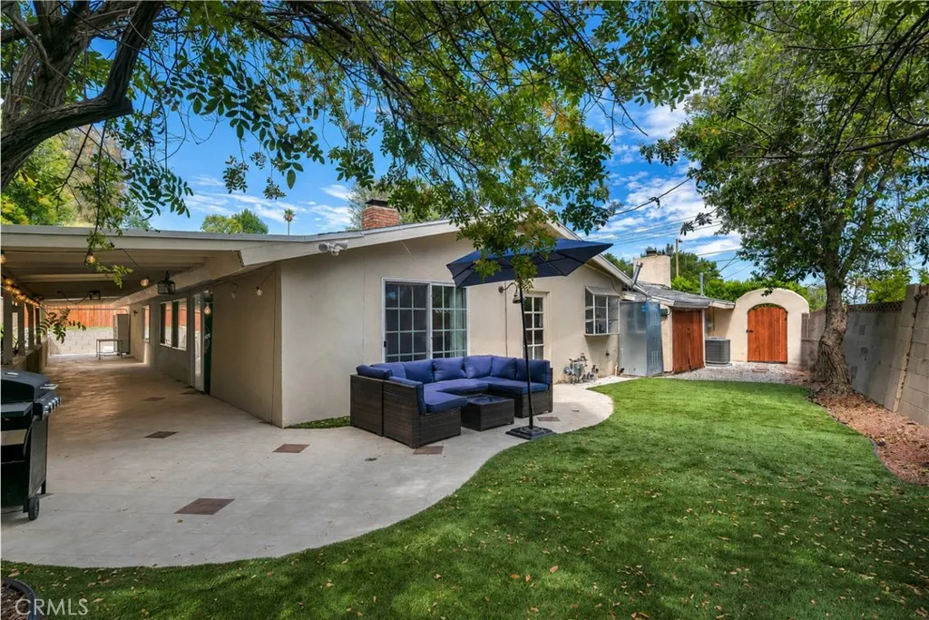 main property photo 40