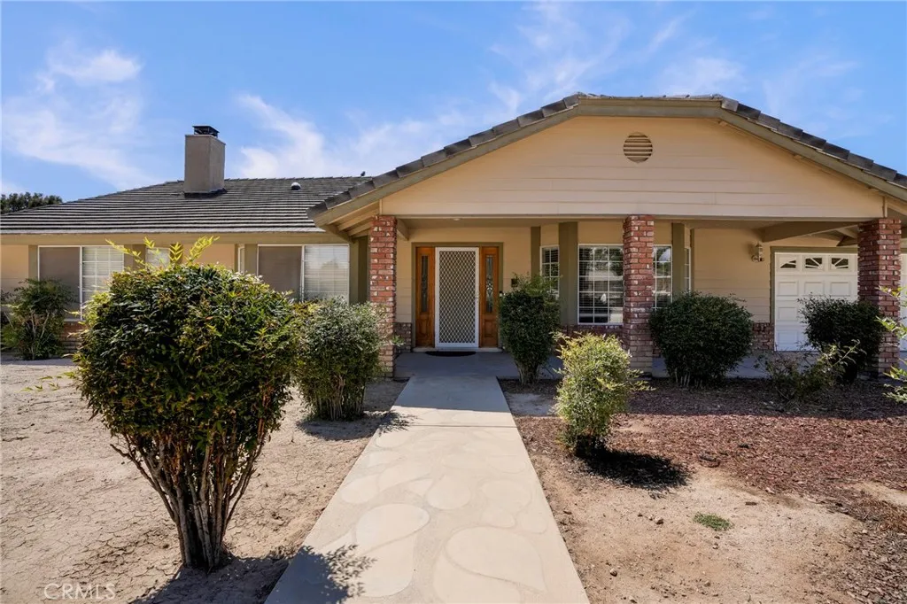 main property photo 2