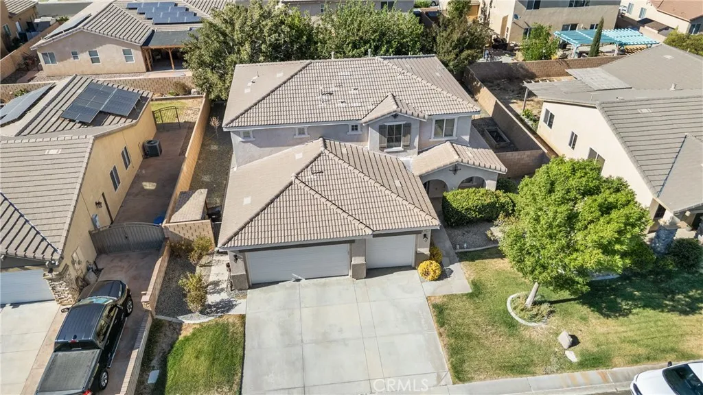 main property photo 3