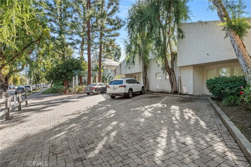 main property photo 49