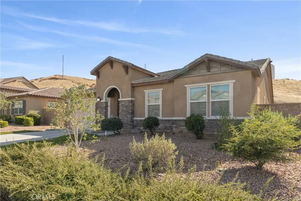 main property photo 2