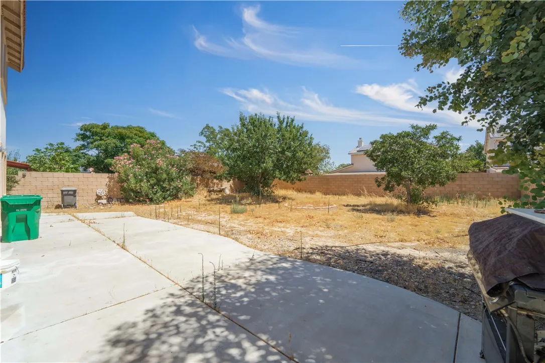 main property photo 12