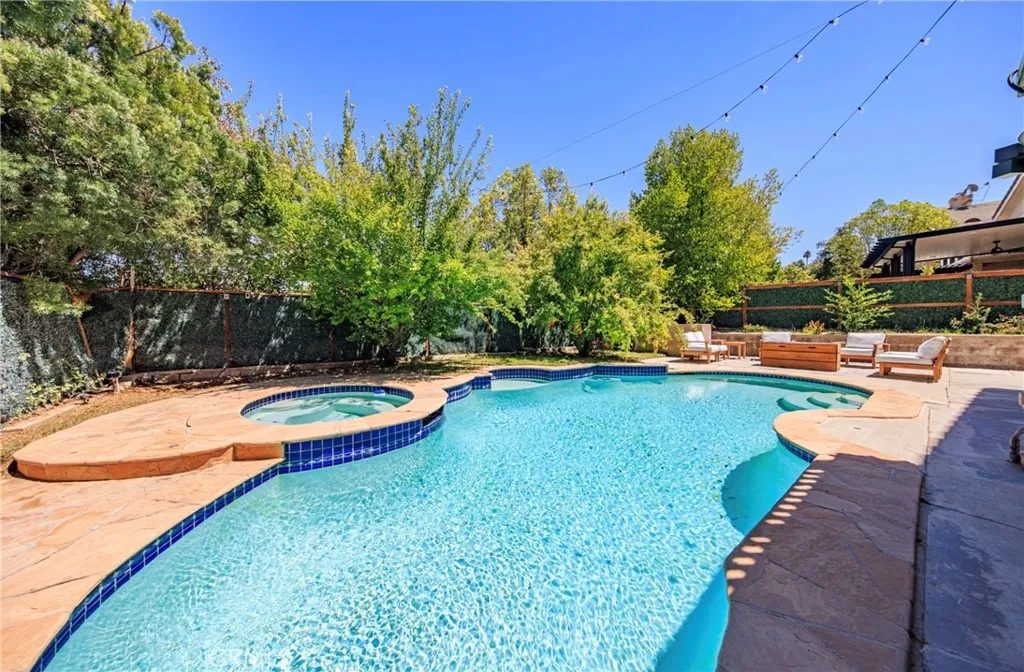 main property photo 67