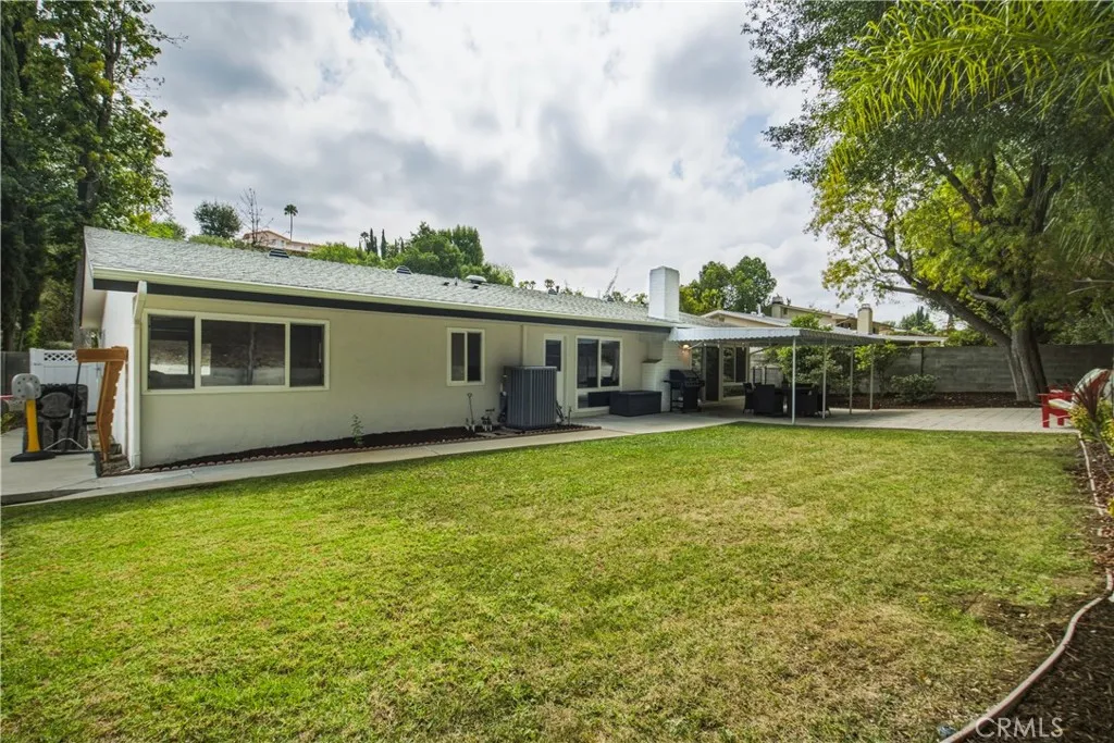 main property photo 40