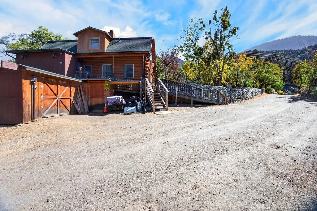 main property photo 58