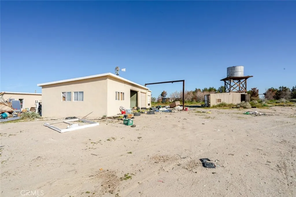 main property photo 5