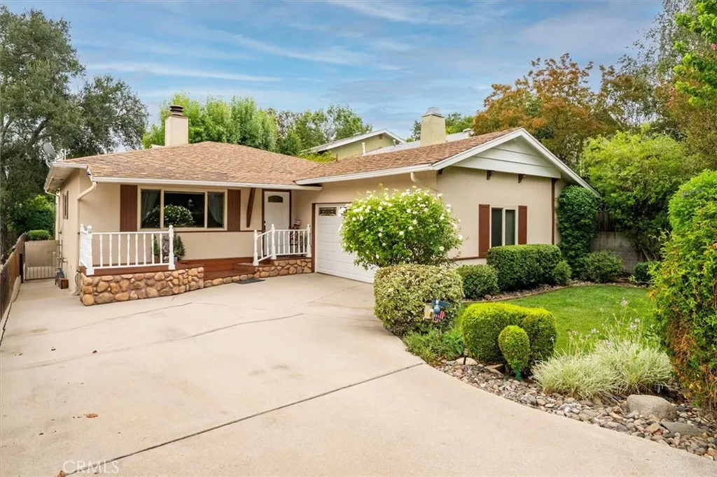 main property photo 1